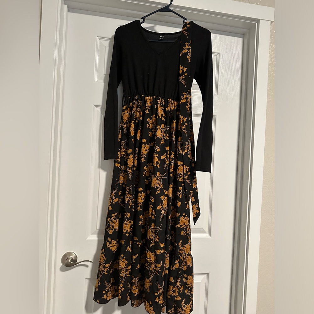 Maxi Flower Dress